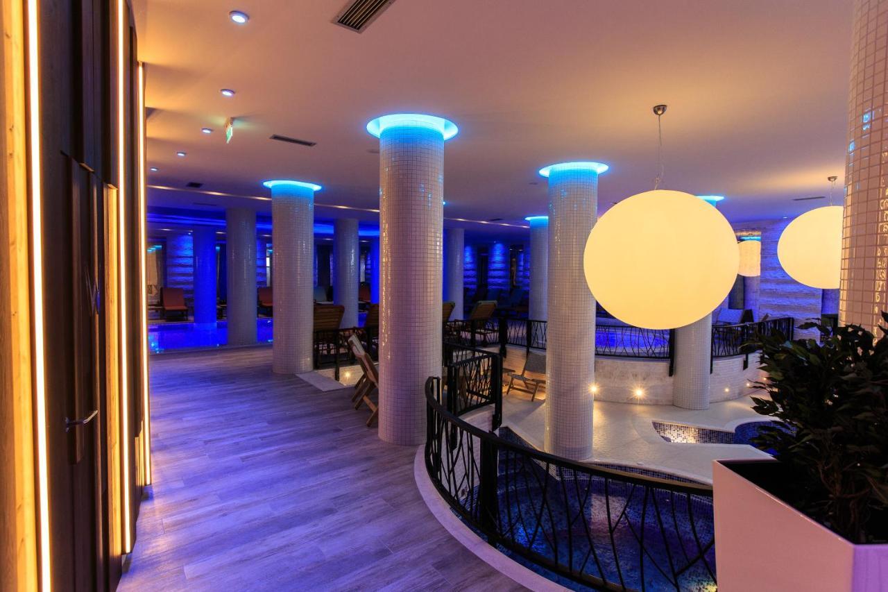 Apart Hotel Kalamper Bar Esterno foto